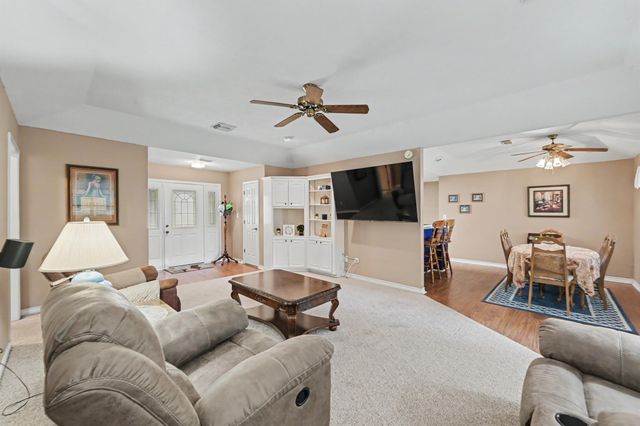 281 Broadmoor Drive, Trinity, TX 75862