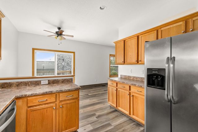 2227 4th Avenue SE, Altoona, IA 50009