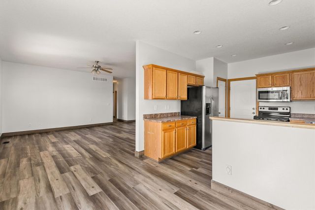 2227 4th Avenue SE, Altoona, IA 50009
