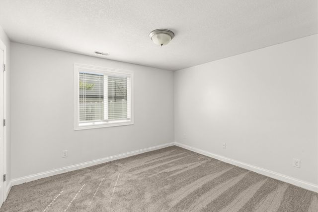 2227 4th Avenue SE, Altoona, IA 50009