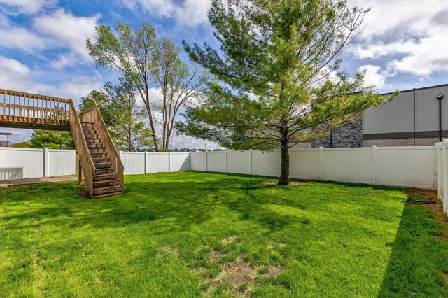 2227 4th Avenue SE, Altoona, IA 50009