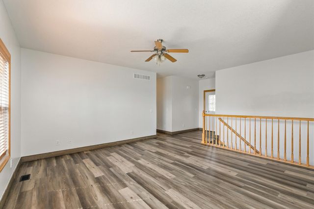 2227 4th Avenue SE, Altoona, IA 50009