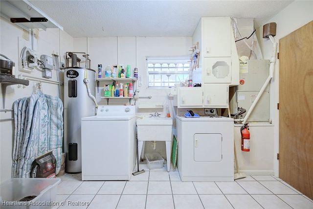 728 Lake Betty Drive, Lake Placid, FL 33852