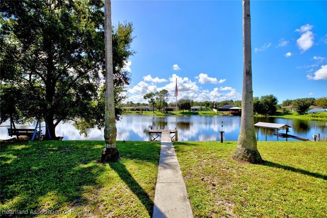 728 Lake Betty Drive, Lake Placid, FL 33852