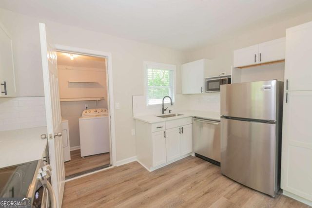 525 Baker Circle NW, Atlanta, GA 30318