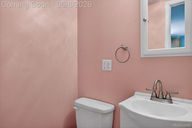 175 Templar Avenue, Unadilla Township, MI 48169