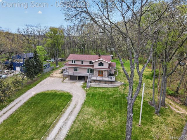 175 Templar Avenue, Unadilla Township, MI 48169
