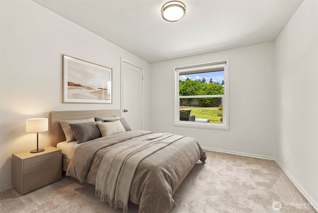 9810 Vineyard Crest, Bellevue, WA 98004
