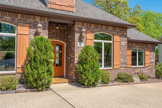 3 Gandia Place, Hot Springs Village, AR 71909