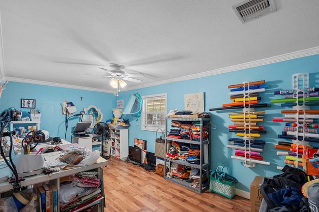 1001 Joseph Street, Pasadena, TX 77506