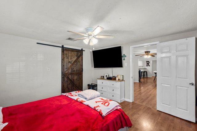 1001 Joseph Street, Pasadena, TX 77506