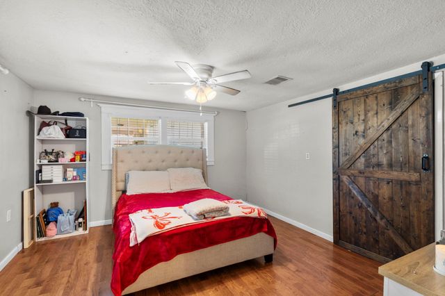 1001 Joseph Street, Pasadena, TX 77506