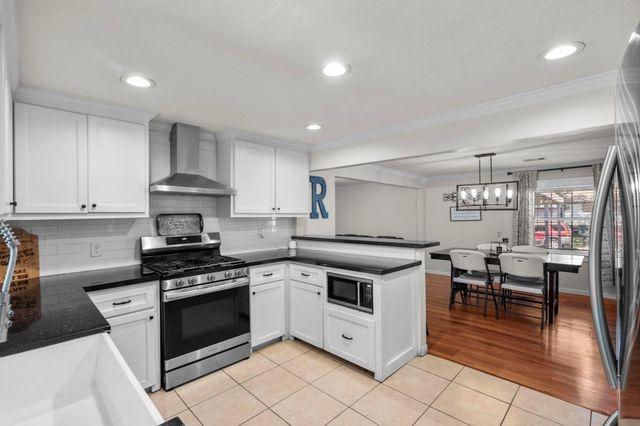 1001 Joseph Street, Pasadena, TX 77506