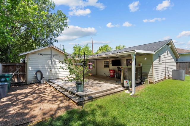 1001 Joseph Street, Pasadena, TX 77506