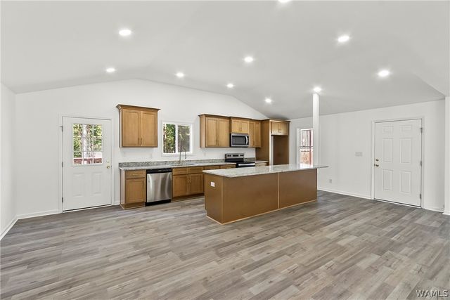 11297 Ash, Northport, AL 35475