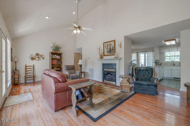 1115 Hidden Valley Drive, Jonesborough, TN 37659
