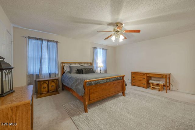 1115 Hidden Valley Drive, Jonesborough, TN 37659