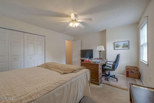 1115 Hidden Valley Drive, Jonesborough, TN 37659