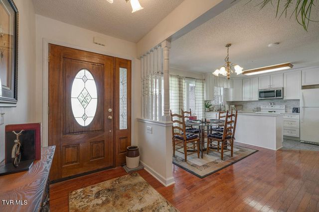 1115 Hidden Valley Drive, Jonesborough, TN 37659