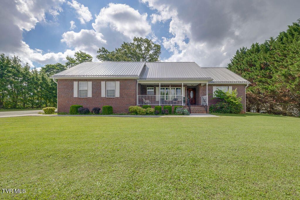 1115 Hidden Valley Drive, Jonesborough, TN 37659