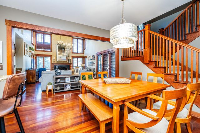 12212 S Richard Avenue, Palos Heights, IL 60463