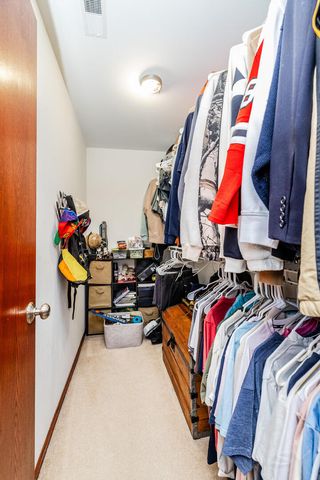 12212 S Richard Avenue, Palos Heights, IL 60463