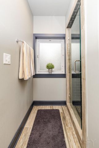 12212 S Richard Avenue, Palos Heights, IL 60463