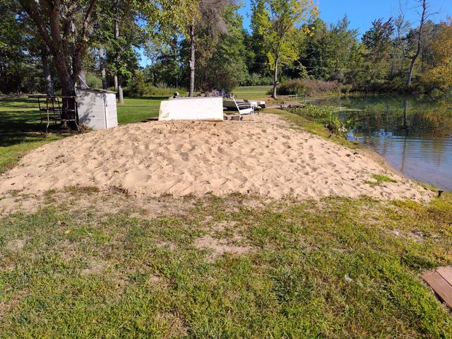 2251 Hemlock Road, Reading Twp, MI 49082