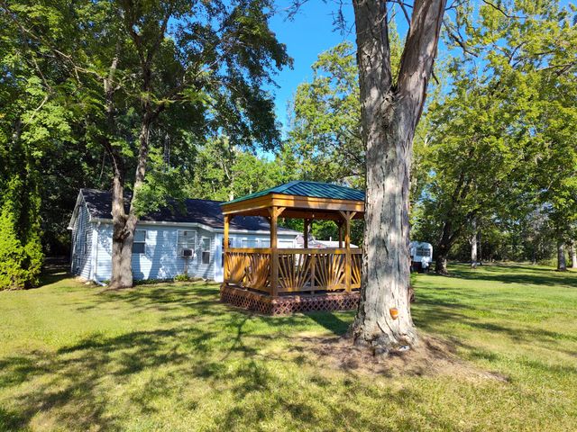 2251 Hemlock Road, Reading Twp, MI 49082