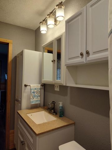 2251 Hemlock Road, Reading Twp, MI 49082