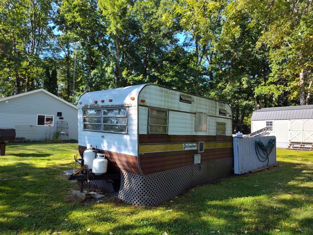 2251 Hemlock Road, Reading Twp, MI 49082