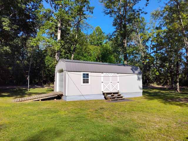 2251 Hemlock Road, Reading Twp, MI 49082