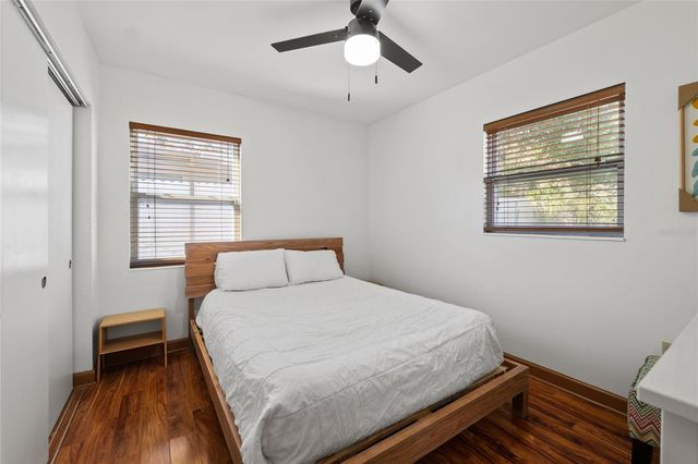 1513 W MEADOWBROOK AVENUE, Tampa, FL 33612