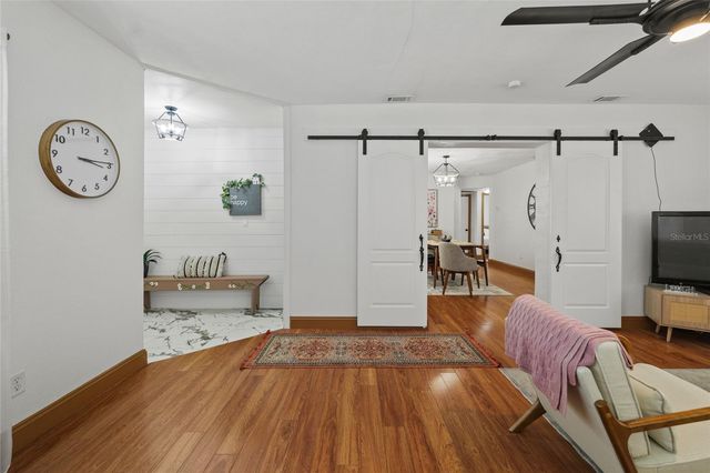 1513 W MEADOWBROOK AVENUE, Tampa, FL 33612