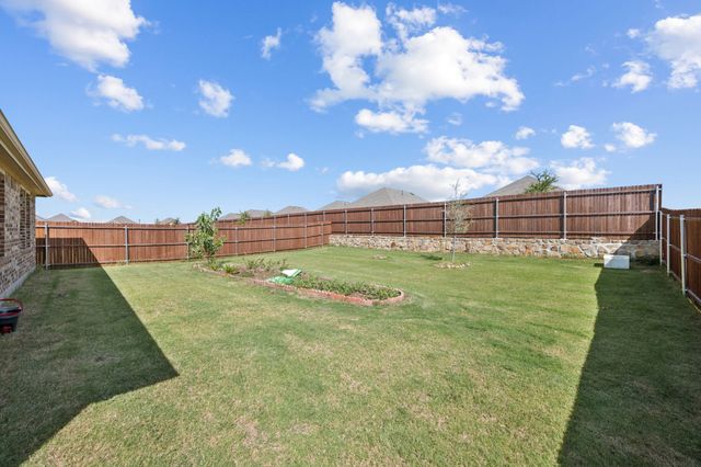 713 Sunglow Way, Lavon, TX 75166