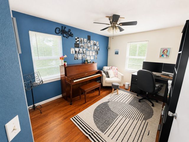 2015 AVON Drive, Denison, TX 75020