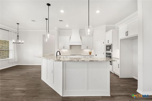 5521 Alazan Drive, Belton, TX 76513