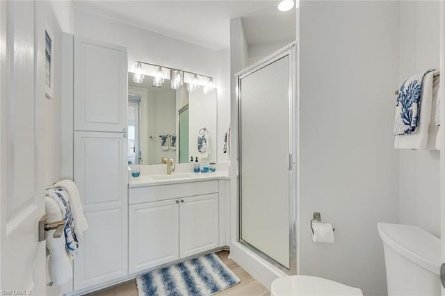 805 Bentwater CIR 104, Naples, FL 34108