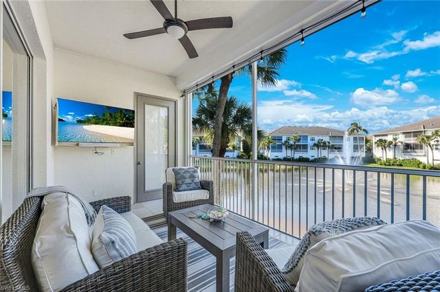 805 Bentwater CIR 104, Naples, FL 34108