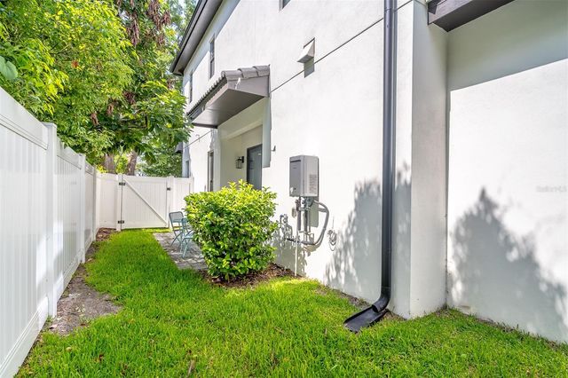1411 MILLER AVENUE, Winter Park, FL 32789