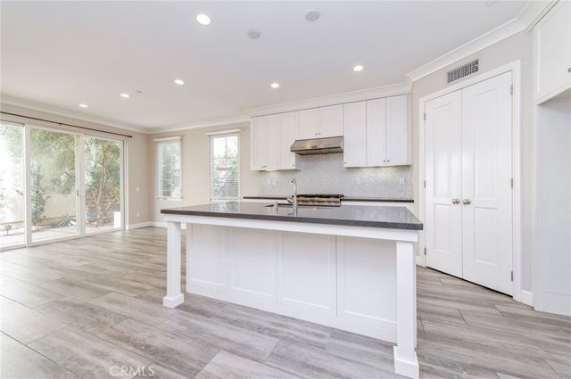 115 Mustang, Irvine, CA 92602