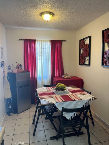 14934 Sequoia, Hesperia, CA 92345