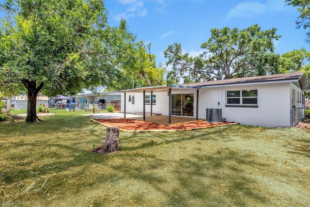 1010 LINTON AVENUE, Orlando, FL 32809
