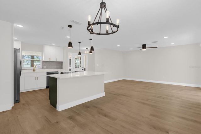 1010 LINTON AVENUE, Orlando, FL 32809