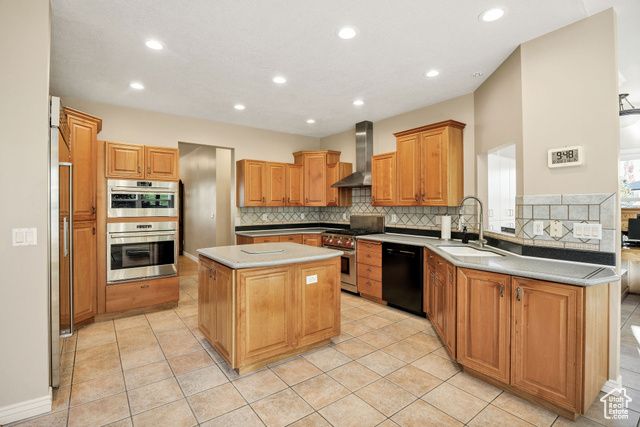 2960 N RIDGE VIEW DR, North Logan, UT 84341