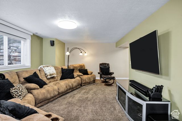 2960 N RIDGE VIEW DR, North Logan, UT 84341