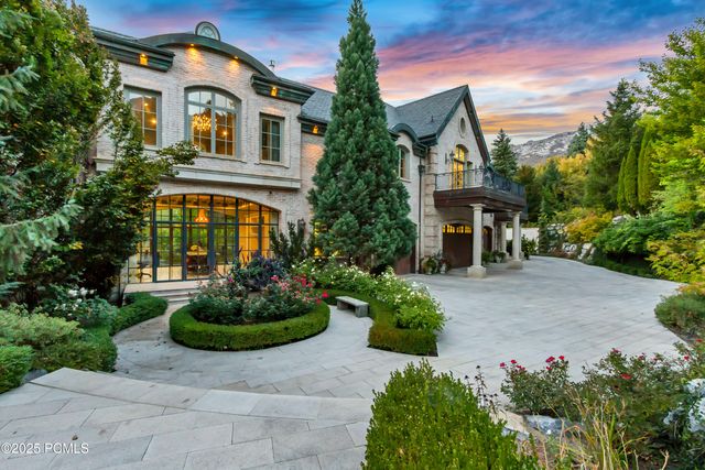 13322 N Grove Drive, Alpine, UT 84004