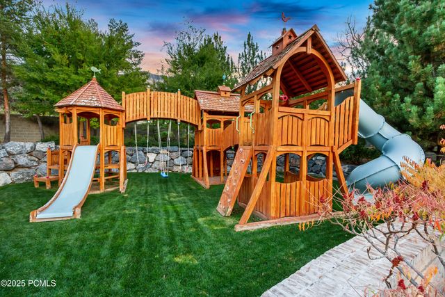 13322 N Grove Drive, Alpine, UT 84004