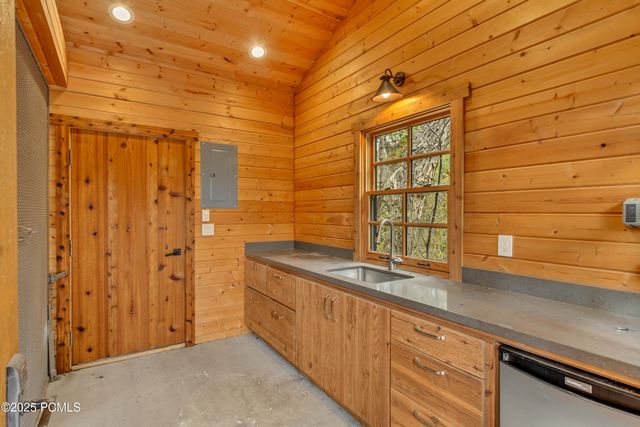 13322 N Grove Drive, Alpine, UT 84004