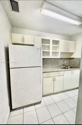 2530 NW 152nd St, Miami Gardens, FL 33054